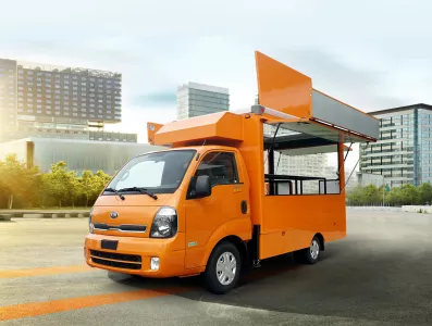 *THAY KÍNH XE tải KIA K200 tận nơi